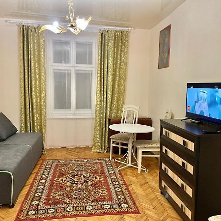 Style Apartments In Old Lviv Luaran gambar
