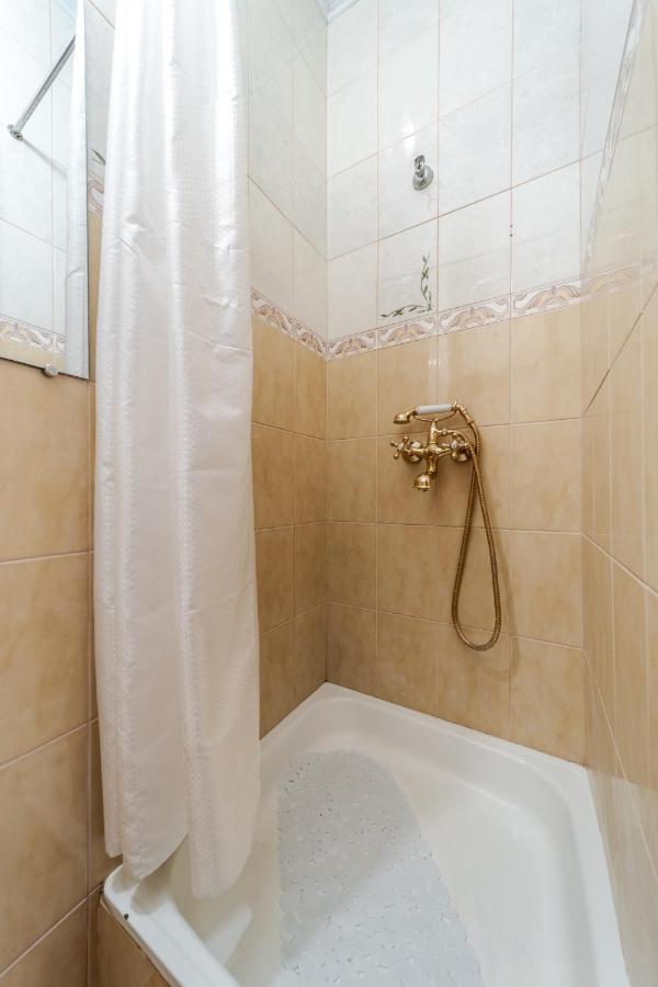 Style Apartments In Old Lviv Luaran gambar