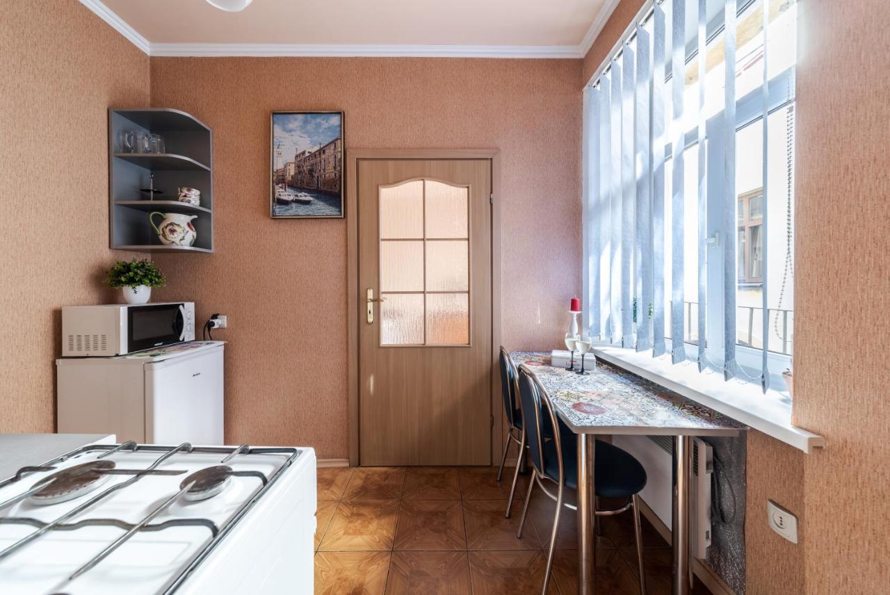 Style Apartments In Old Lviv Luaran gambar