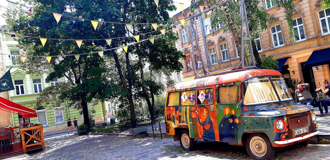 Style Apartments In Old Lviv Luaran gambar