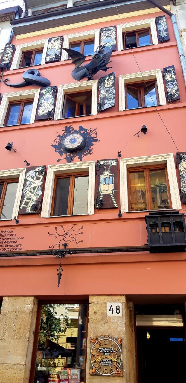 Style Apartments In Old Lviv Luaran gambar