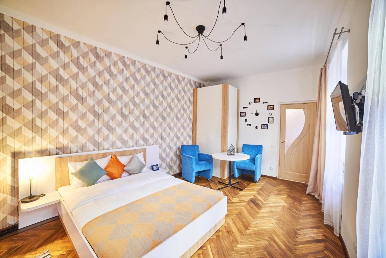 Style Apartments In Old Lviv Luaran gambar