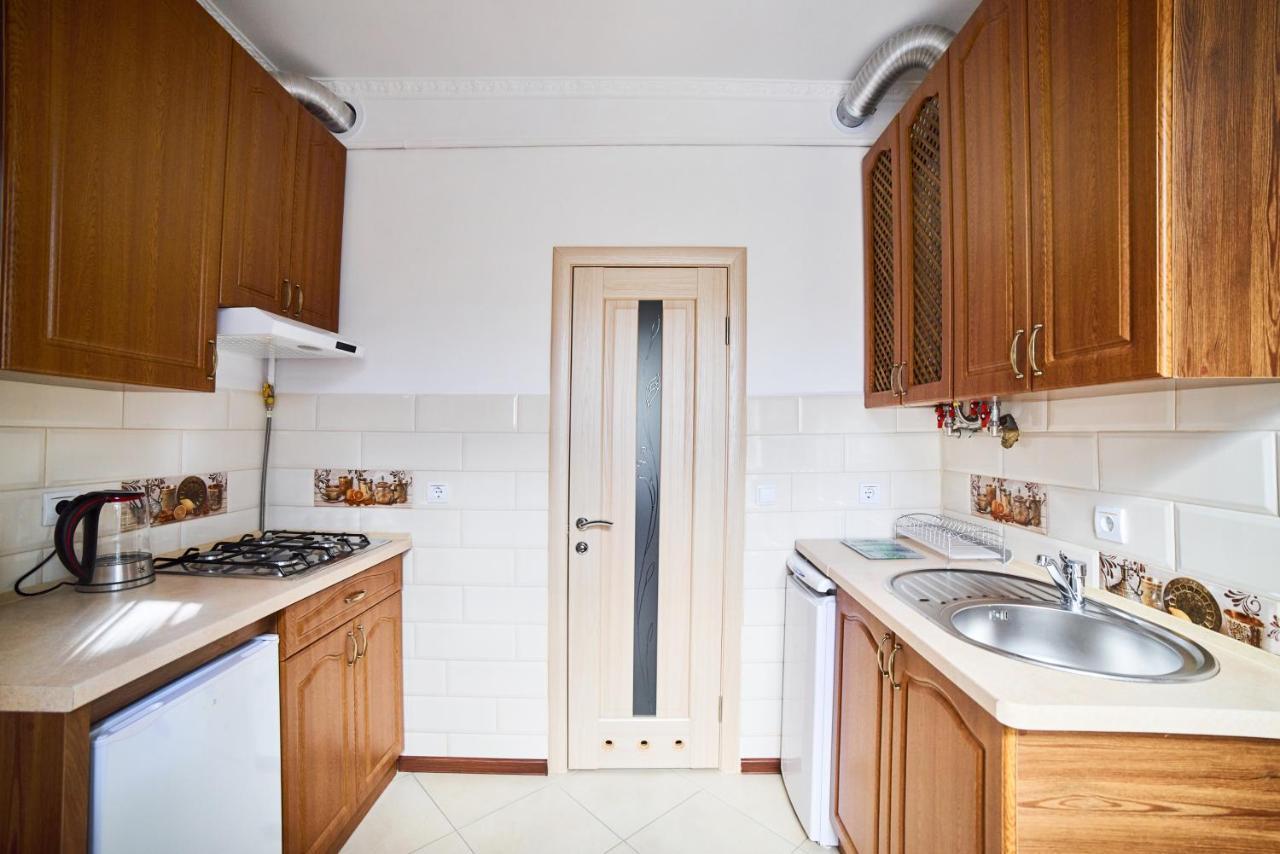 Style Apartments In Old Lviv Luaran gambar